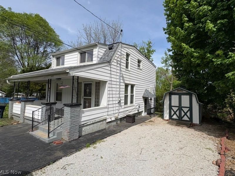 1805 Manchester Road, Akron, OH 44314 Photo 1