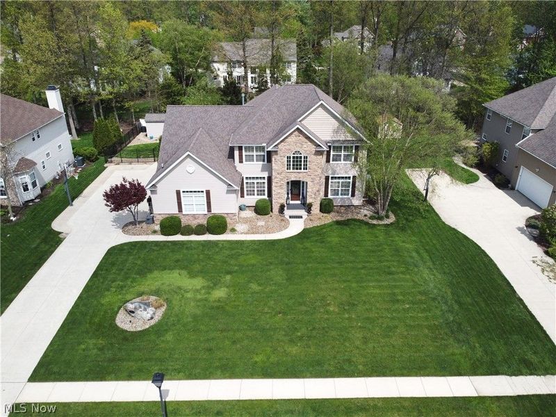457 Cedarwood Road, Avon Lake, OH 44012 Photo 3