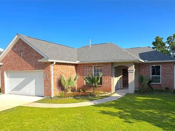 359 TALLOW CREEK Boulevard, Covington, LA 70433