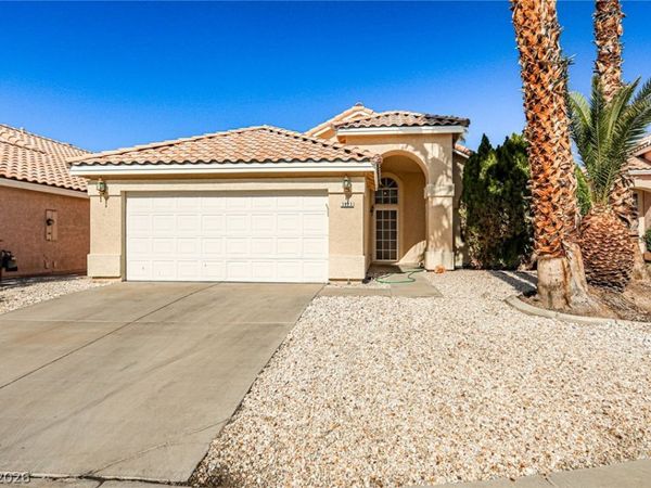 3923 Mountain Birch Street , Las Vegas, NV 89147