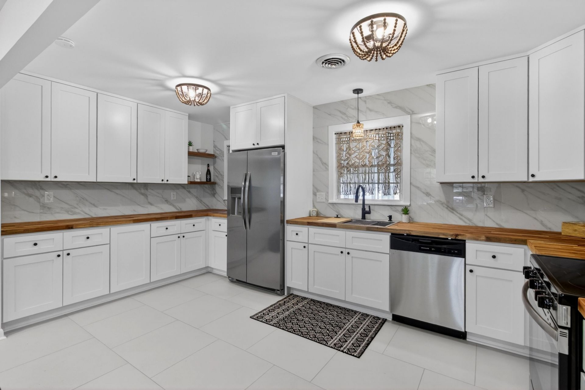 106 Benton Street Photo 15