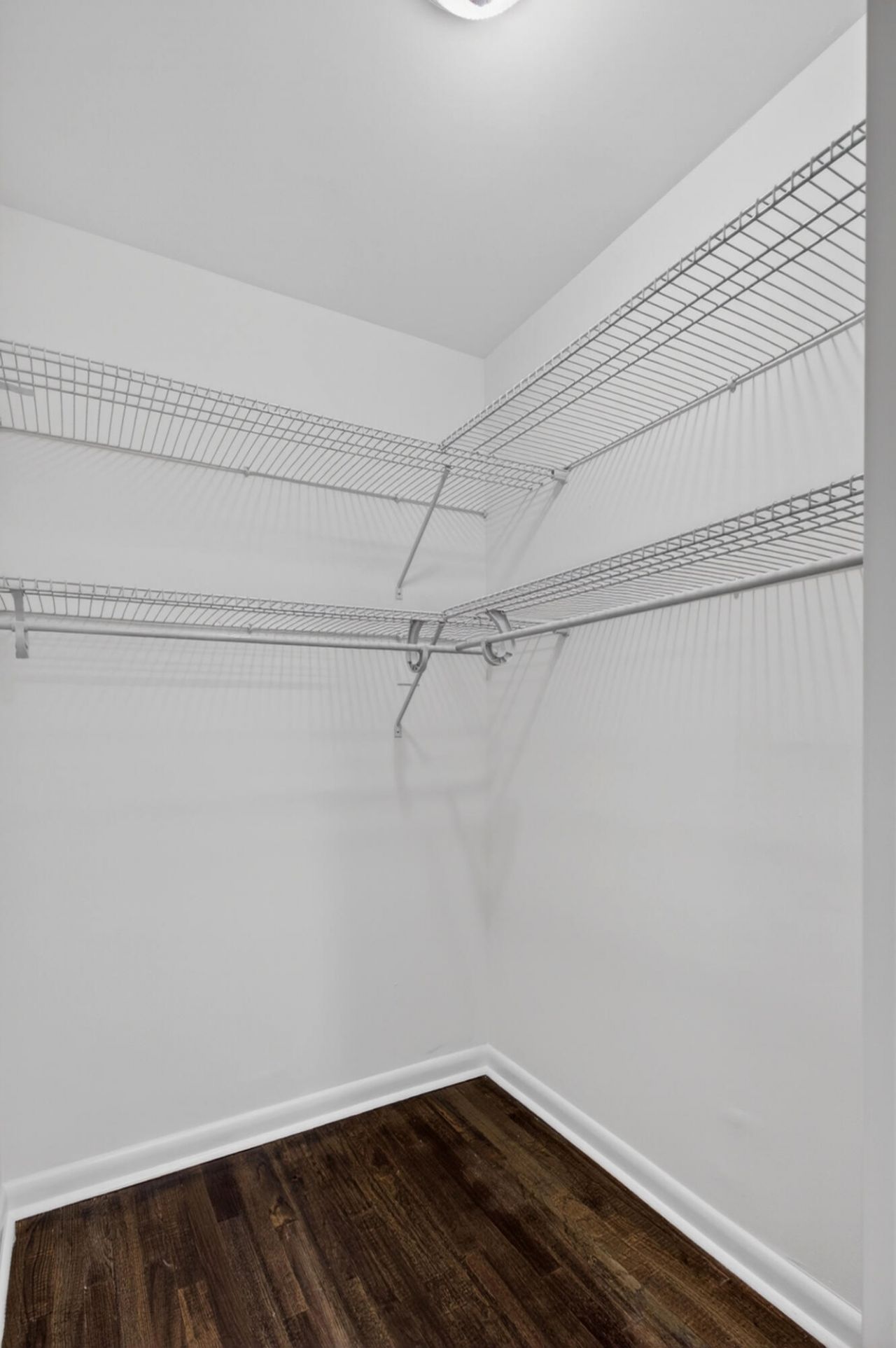 106 Benton Street Photo 35