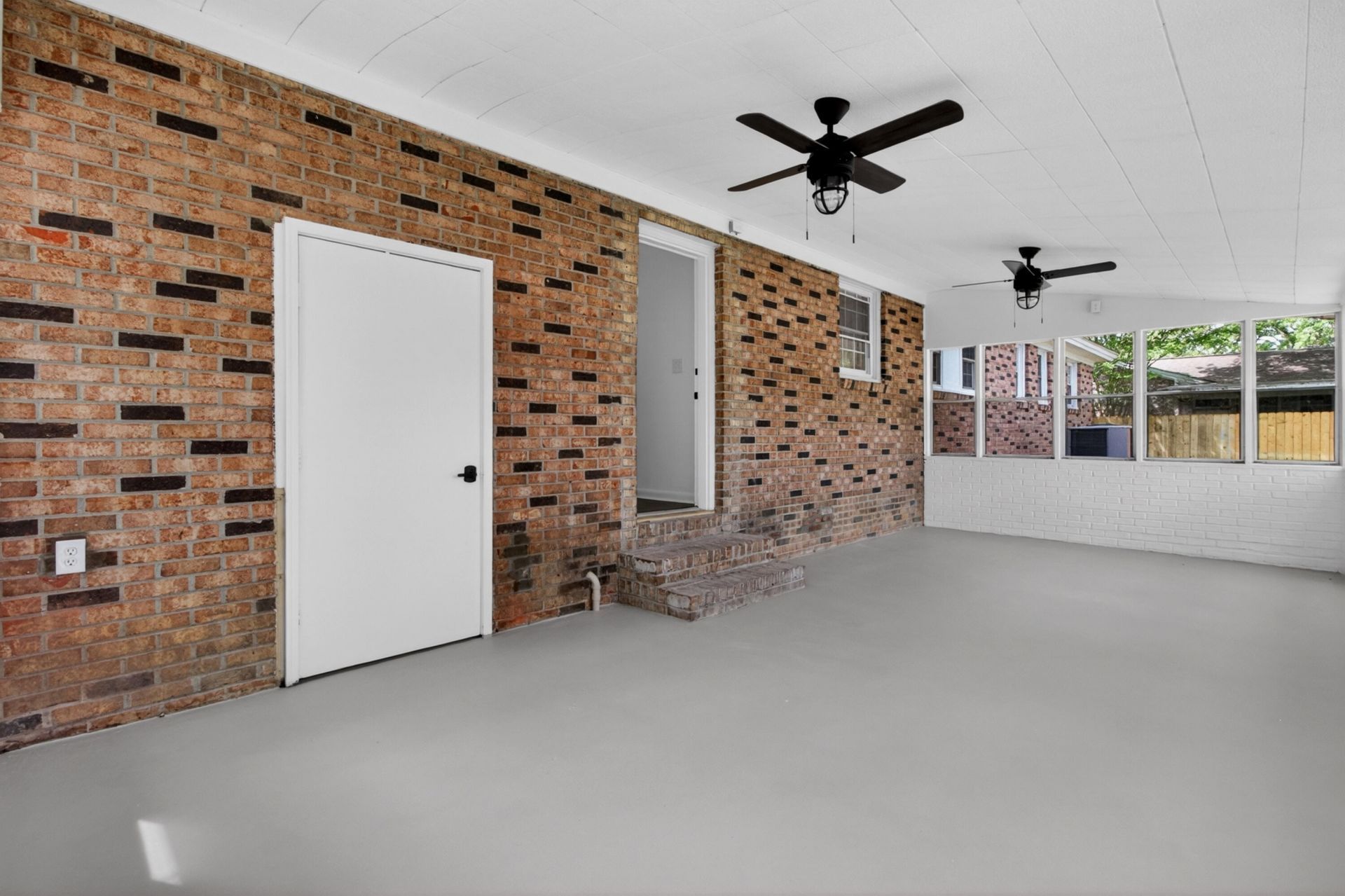 106 Benton Street Photo 39