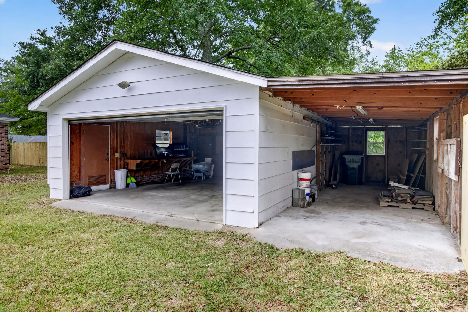 106 Benton Street Photo 48