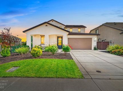 2301 Sierra Village Dr, Roseville, CA 95747 Photo