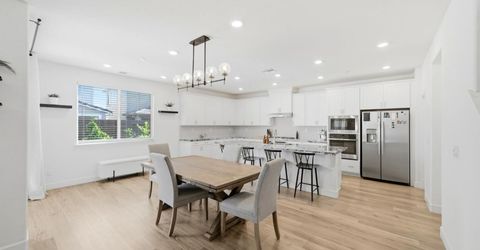 2301 Sierra Village Dr, Roseville, CA 95747 Photo