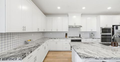 2301 Sierra Village Dr, Roseville, CA 95747 Photo