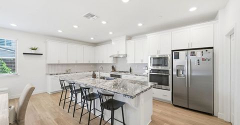 2301 Sierra Village Dr, Roseville, CA 95747 Photo