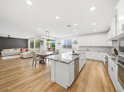 2301 Sierra Village Dr, Roseville, CA 95747 Photo