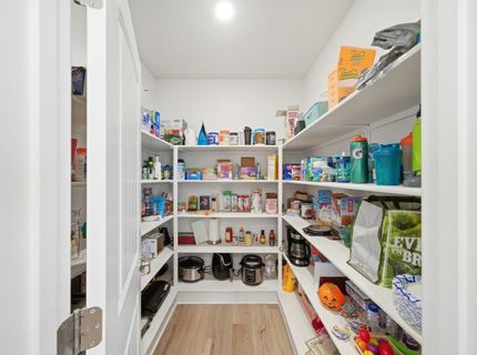 2301 Sierra Village Dr, Roseville, CA 95747 Photo