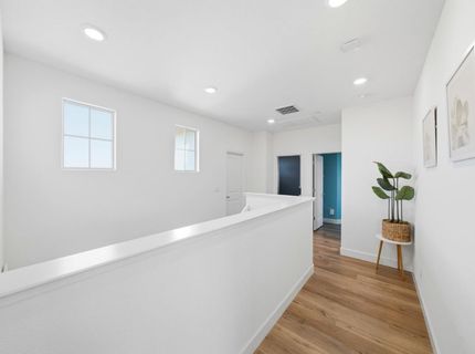 2301 Sierra Village Dr, Roseville, CA 95747 Photo