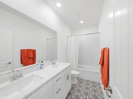 2301 Sierra Village Dr, Roseville, CA 95747 Photo