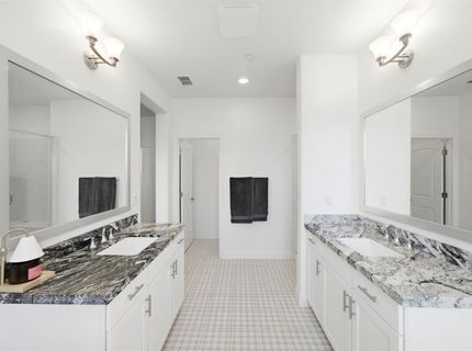 2301 Sierra Village Dr, Roseville, CA 95747 Photo