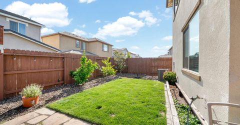 2301 Sierra Village Dr, Roseville, CA 95747 Photo