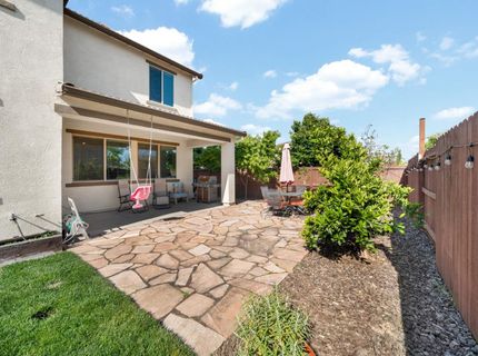 2301 Sierra Village Dr, Roseville, CA 95747 Photo