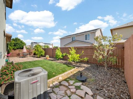2301 Sierra Village Dr, Roseville, CA 95747 Photo