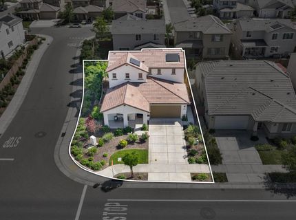 2301 Sierra Village Dr, Roseville, CA 95747 Photo