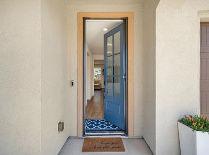 2301 Sierra Village Dr, Roseville, CA 95747 Photo