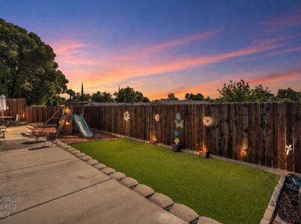 4262 Worthington Dr, North Highlands, CA 95660 Photo