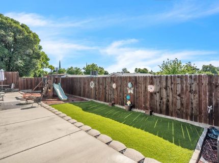 4262 Worthington Dr, North Highlands, CA 95660 Photo