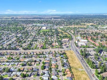 4262 Worthington Dr, North Highlands, CA 95660 Photo
