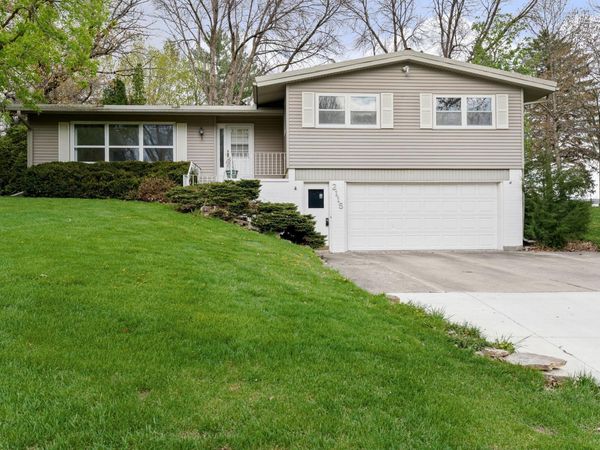 2115 Linn Drive , Owatonna, MN 55060