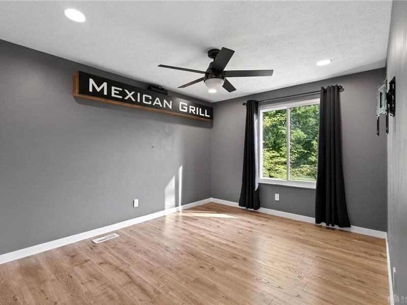 9019 Woodstream Lane, Centerville, OH 45458 Photo 34