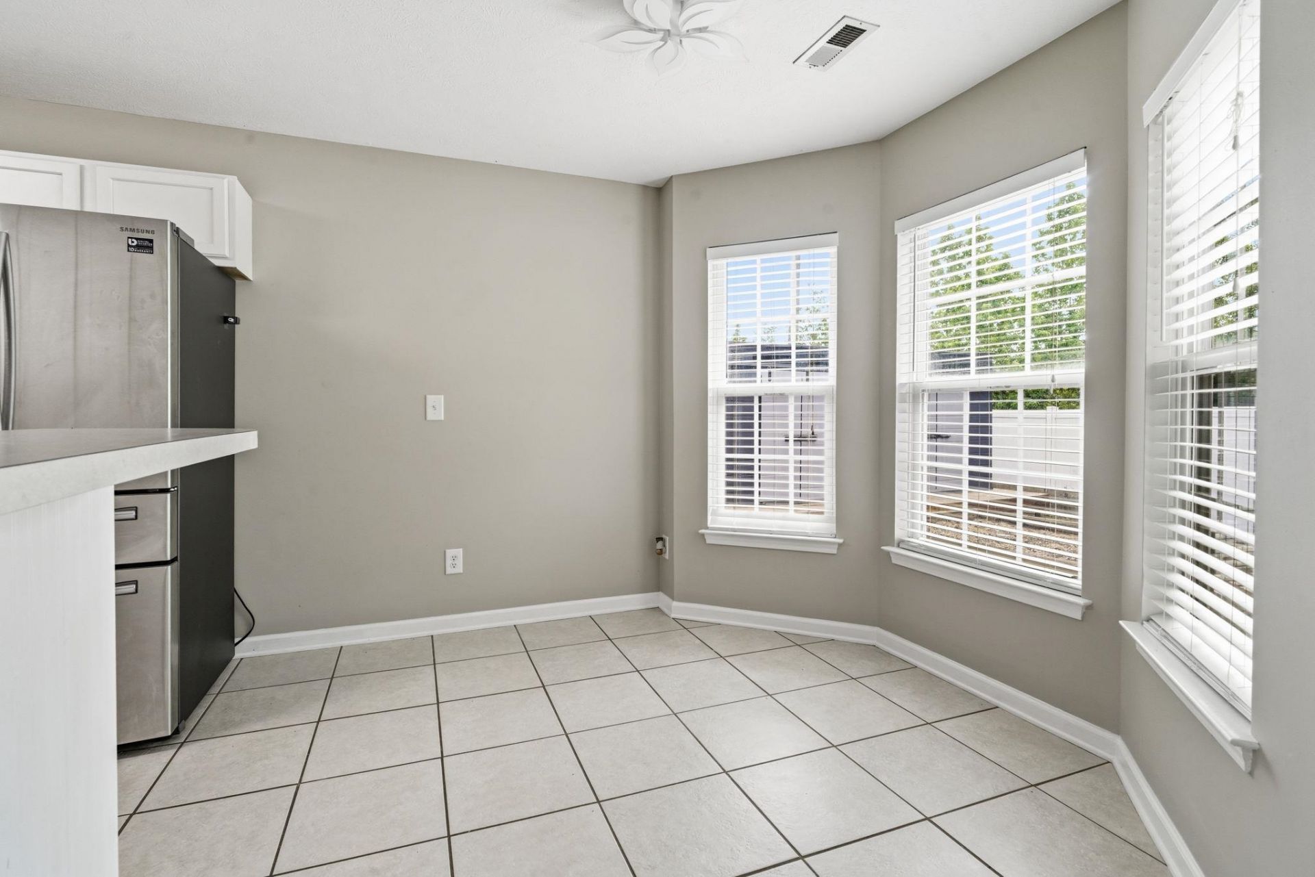 125 Black Bear Rd. Photo 24