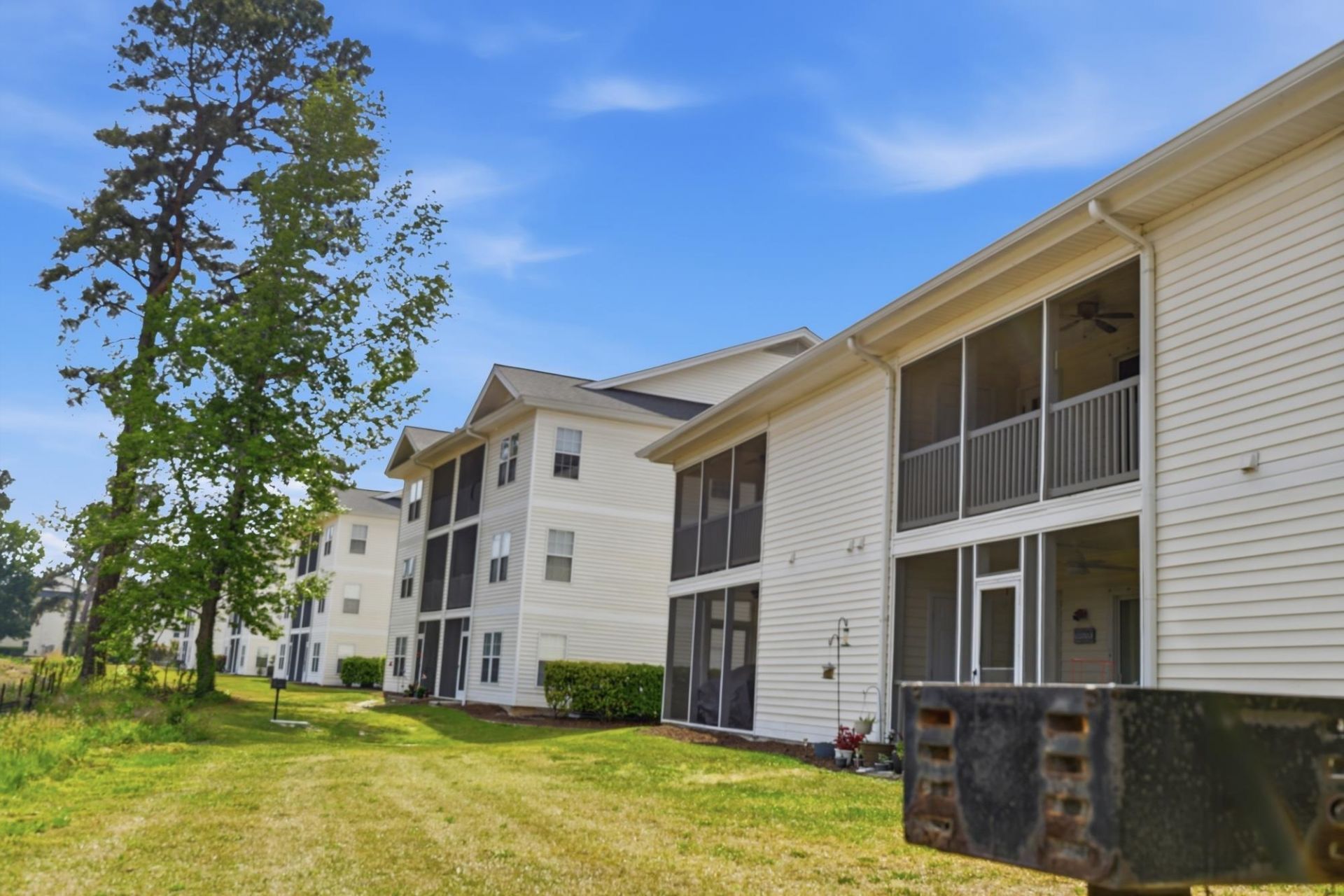 1242 River Oaks Dr. Photo 18