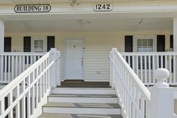 1242 River Oaks Dr. photo 4