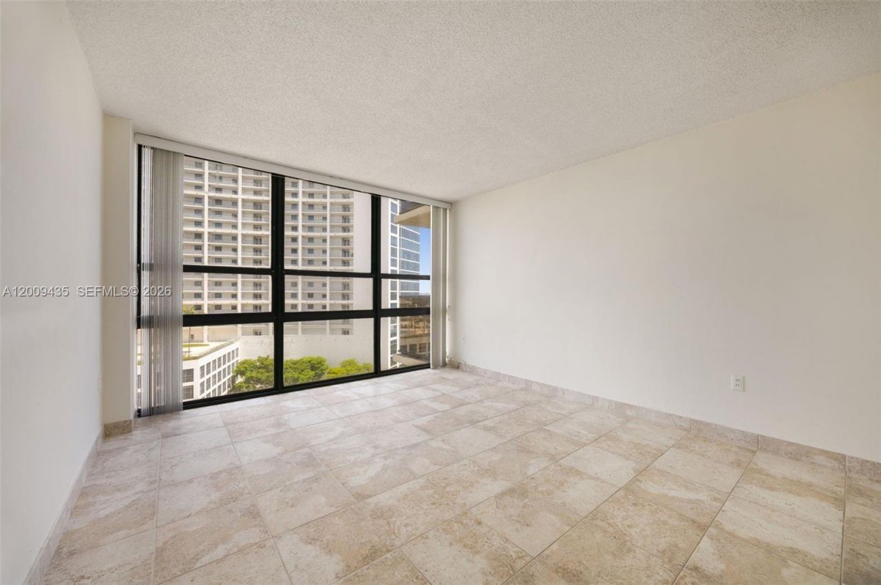 600 NE 36th St, Unit 1109, Miami, FL 33137 Photo