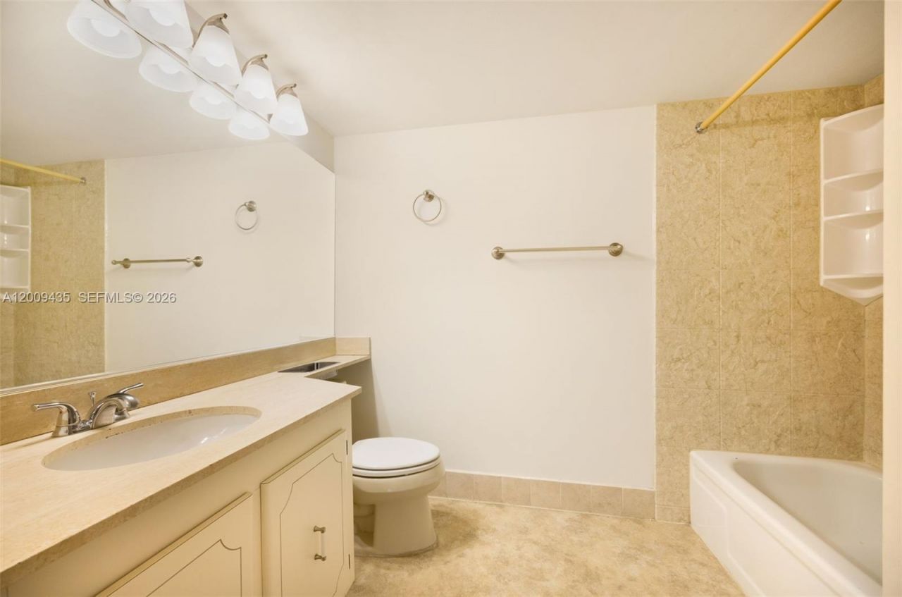 600 NE 36th St, Unit 1109, Miami, FL 33137 Photo