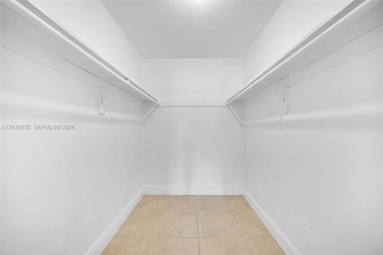 7483 SW 82nd St , Unit A101, Miami, FL 33143 Photo