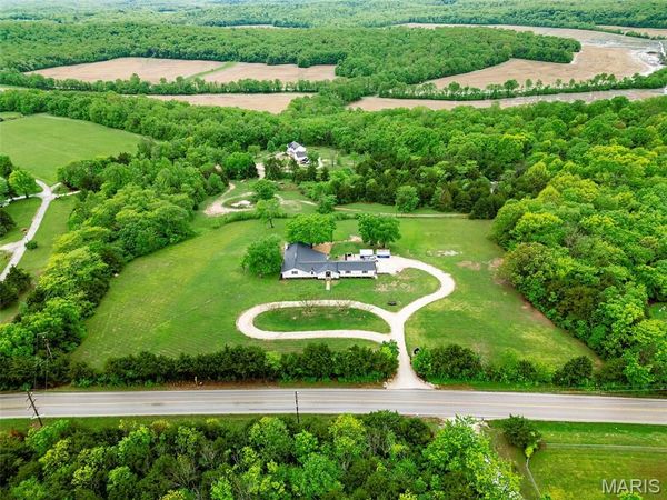 2294 Highway TT , St Clair, MO 63077