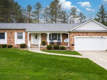 1241 W Blood Road, East Aurora, NY 14052