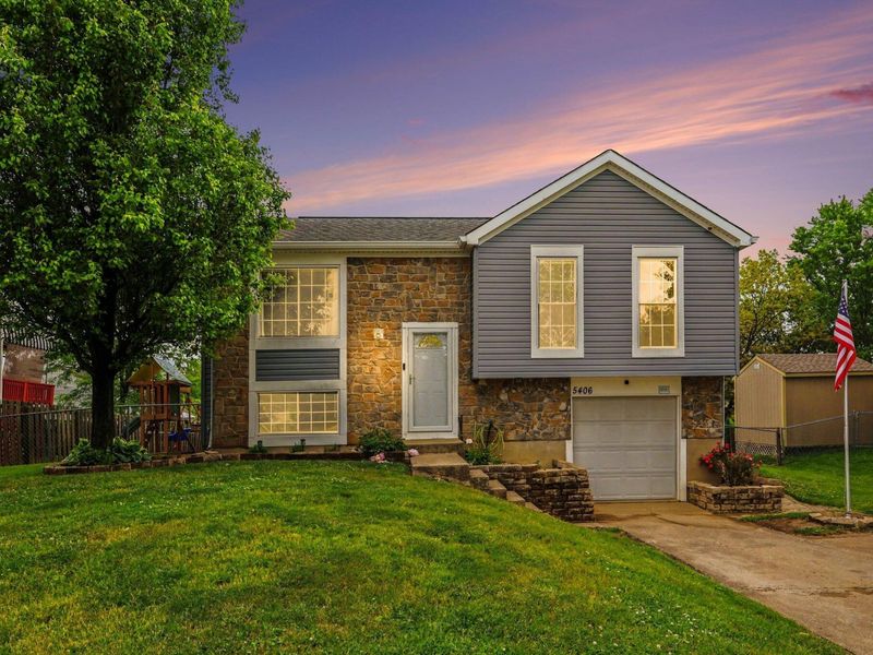 5406 Stone Hill Drive, Taylor Mill, KY 41015 Photo 2