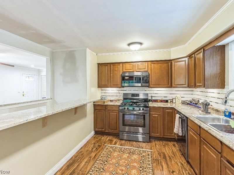 7185 Maple Street, Mentor, OH 44060 Photo 7