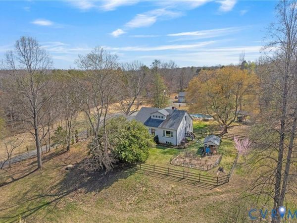 4939 Richmond Road, Keswick, VA 22947