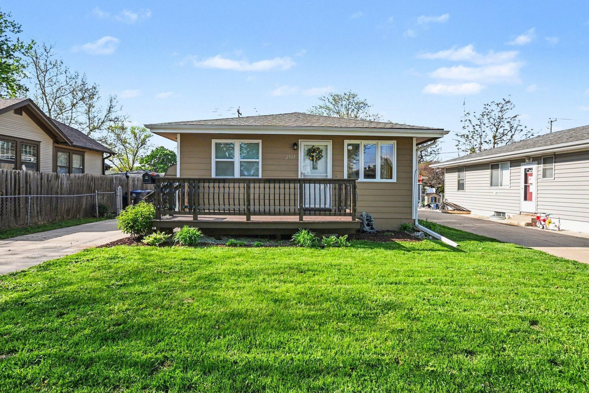 2907 Avenue I, Council Bluffs, IA 51501 Main Photo