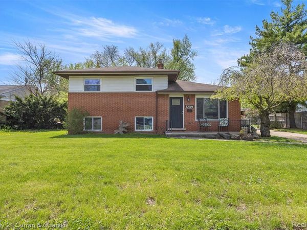27095 Colgate Street, Inkster, MI 48141