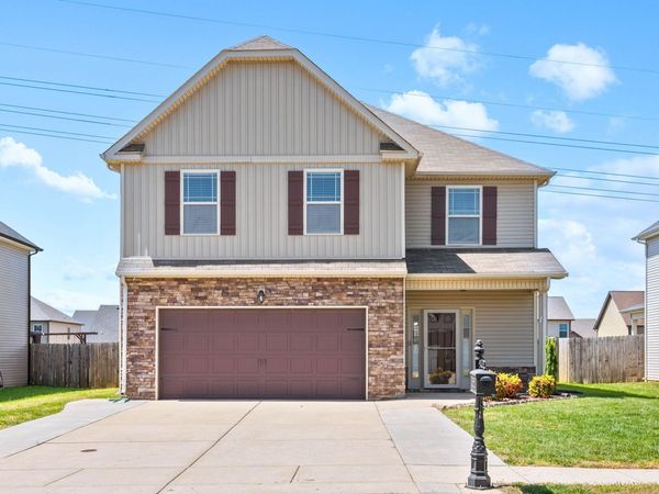 1236 Winterset Dr , Clarksville, TN 37040