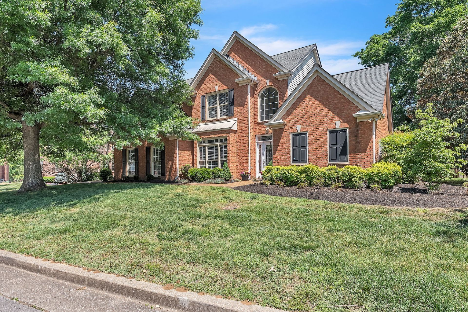 113 Newton Nook, Brentwood, TN 37027 Main Photo