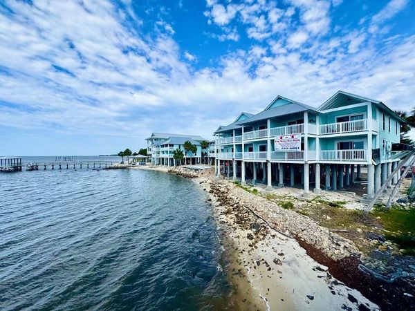 550 1st St, Unit 112, Cedar Key, FL 32625