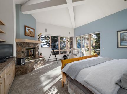 200 Rim Drive, Tahoe Vista, CA 96148 Photo