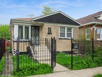 1418 N Waller Avenue, Chicago, IL 60651 primary photo