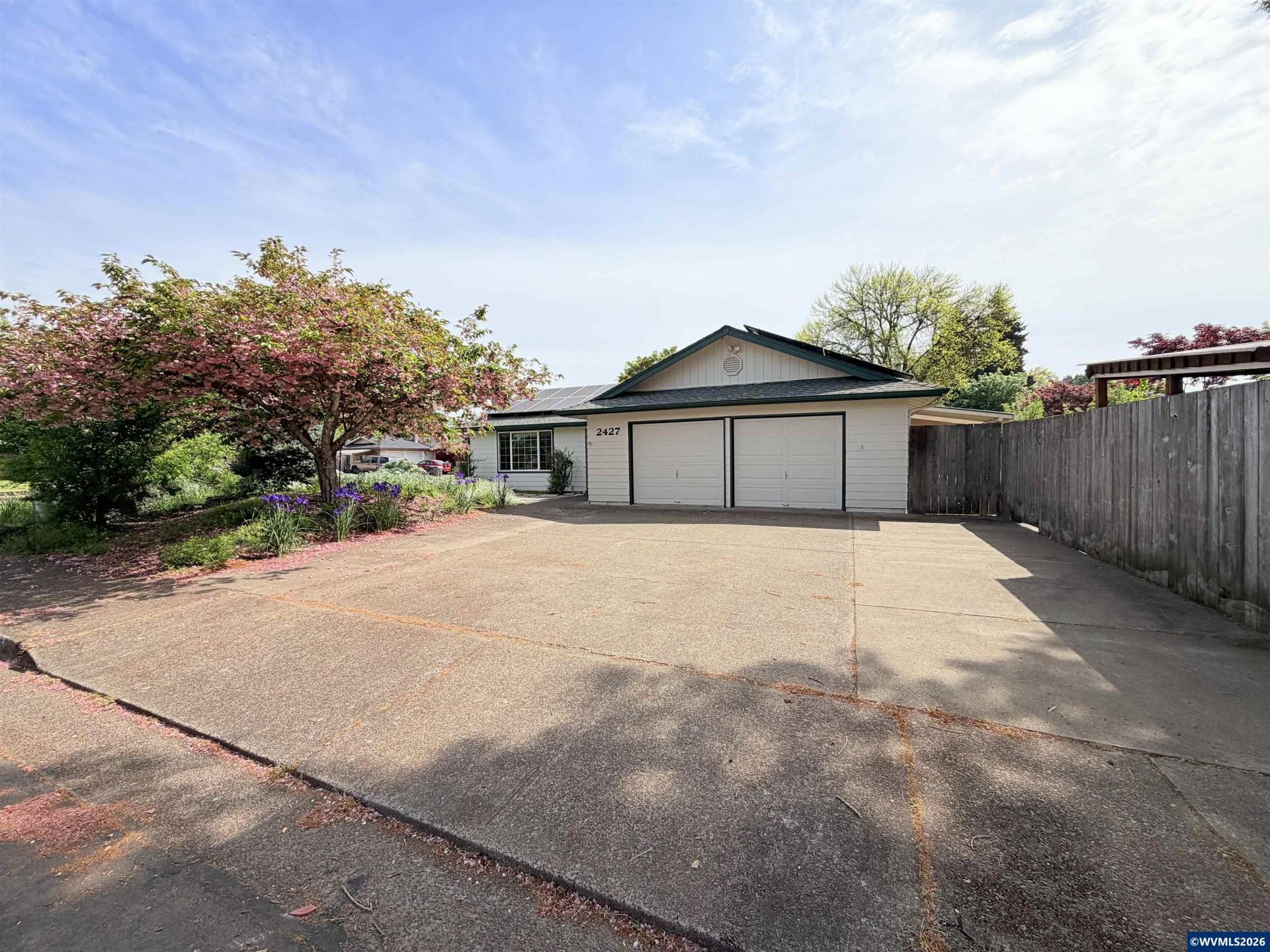 2427 NW Wayland St, Corvallis, OR 97330 Main Photo