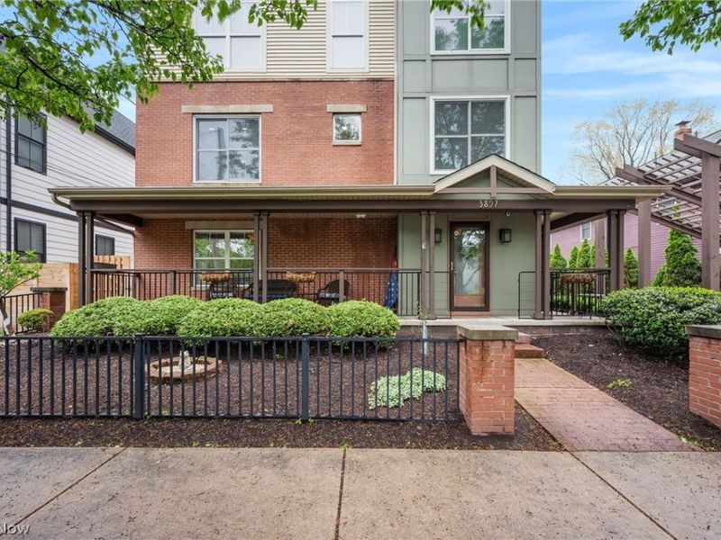 3897 Clinton Avenue, Cleveland, OH 44113 Photo 45