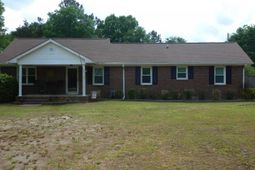 6931 Macedonia Church Rd photo 4