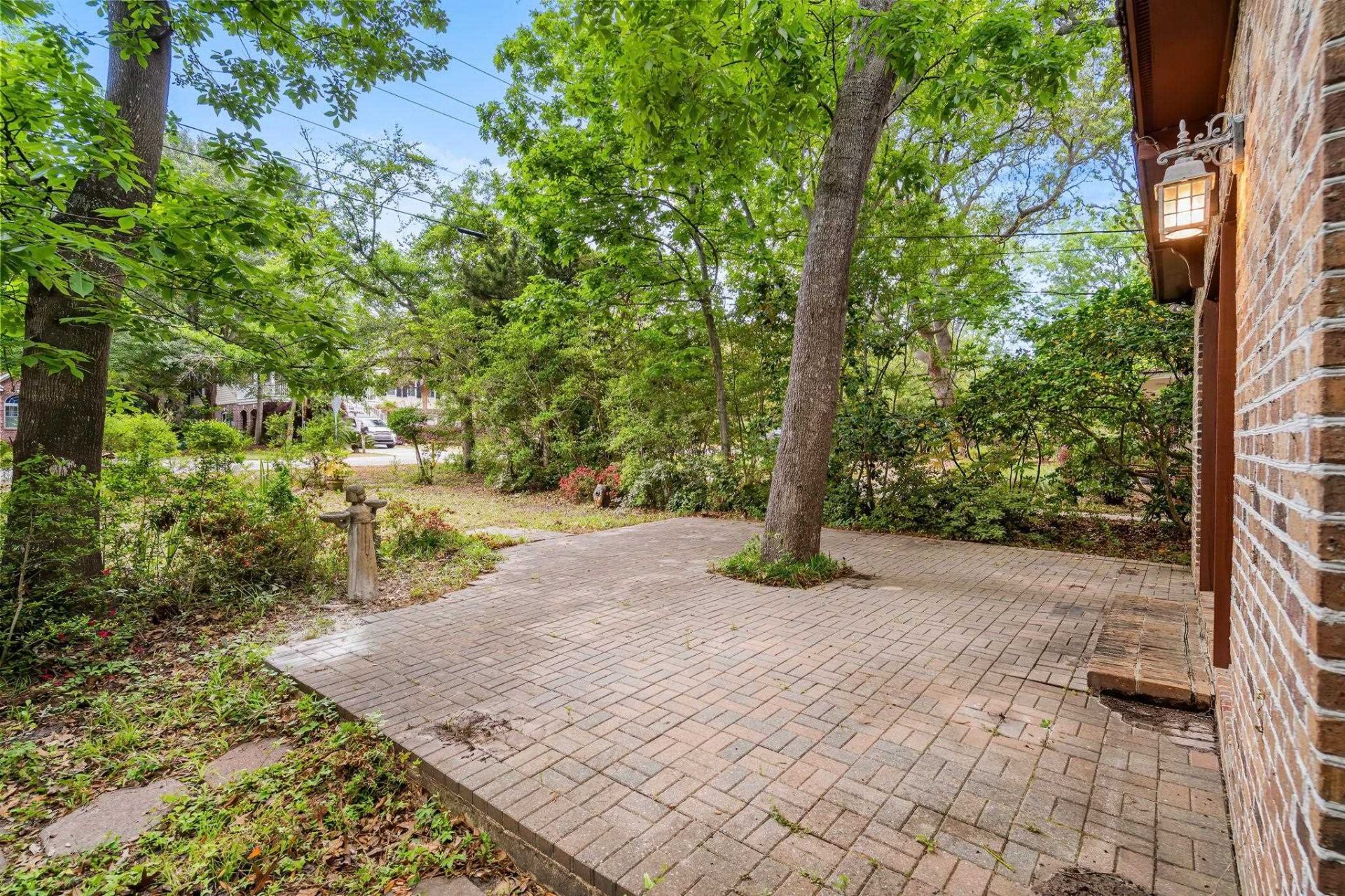 308 63rd Ave. N Photo 5