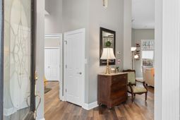 2745 Sanctuary Blvd. photo 4
